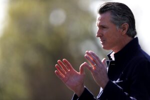 Il tycoon spegne il «fuoco di paglia» Newsom
