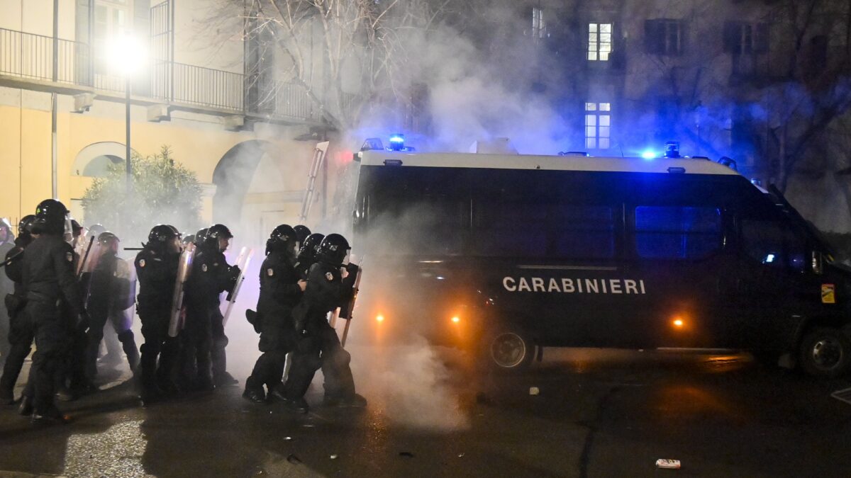 Una legge per creare una polizza a tutela degli agenti