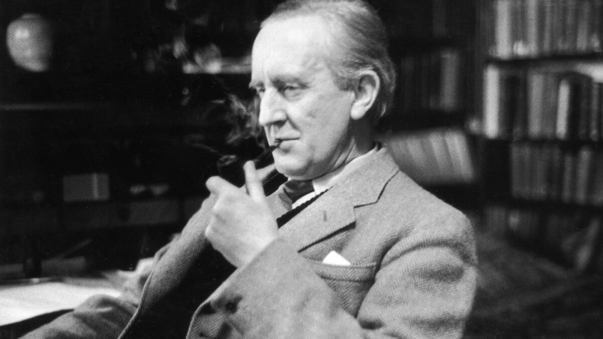 Tolkien riscritto dai progressisti: da antimoderno a banale ecologista