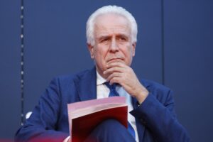 Fanno causa contro l’autonomia ma la usano per far l’eutanasia