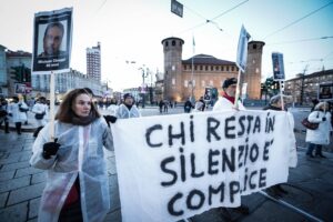 Chi nega una cura non è un vero medico