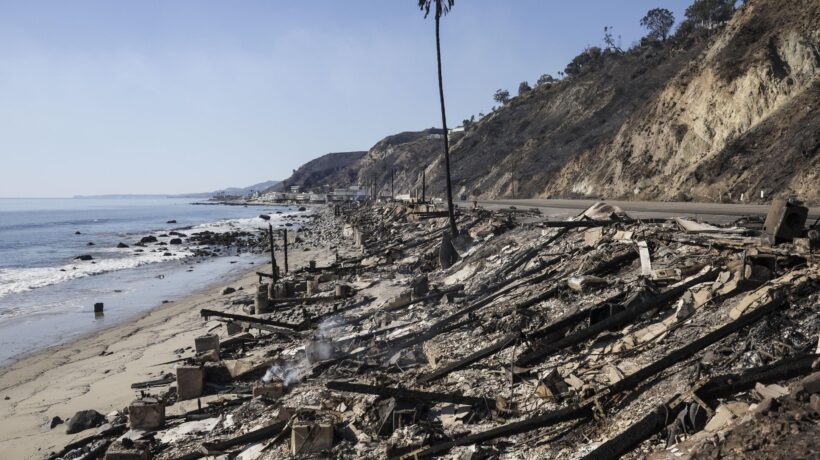 Bacino idrico vuoto Los Angeles, fa acqua solo la difesa dei dem