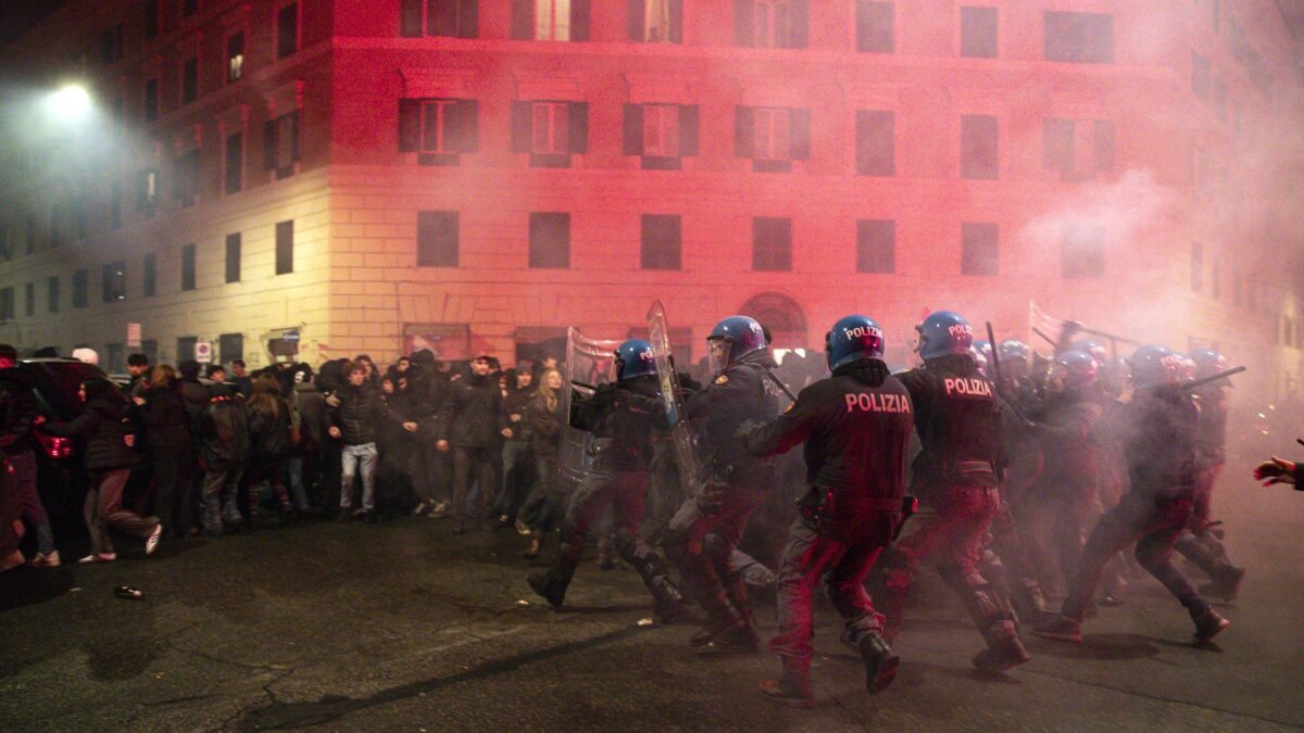 Pd ambiguo sulle violenze. È la solita doppia morale