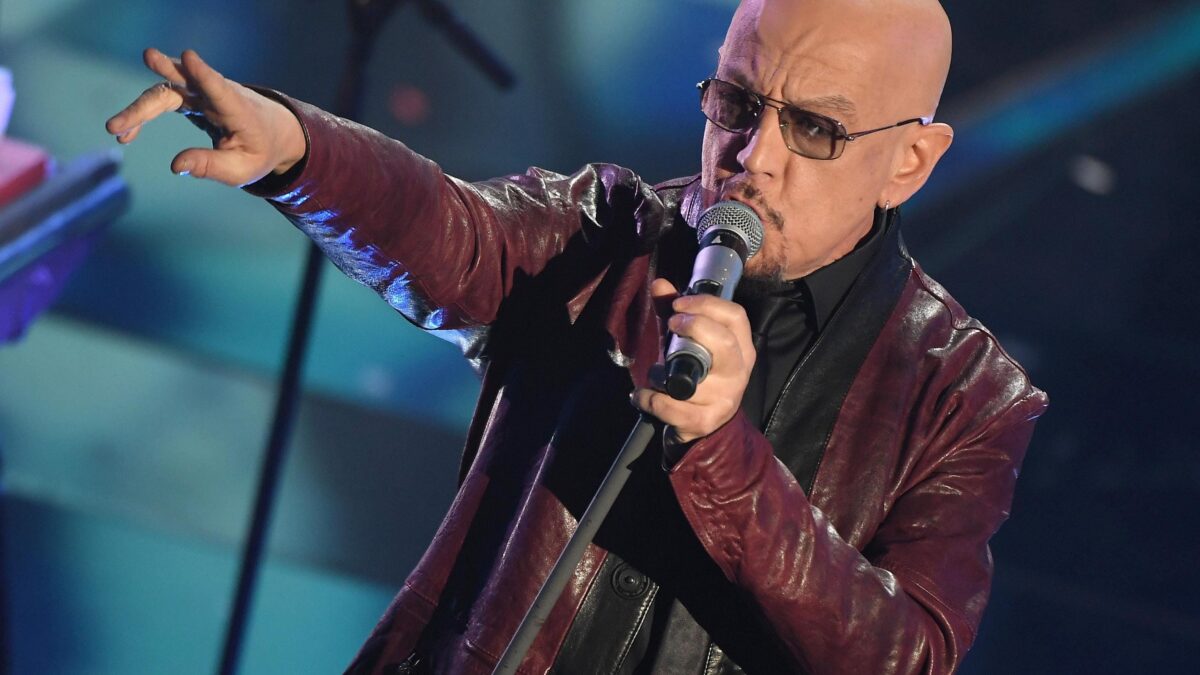 «Continuo a essere controcorrente infatti canto il requiem a questa Ue»