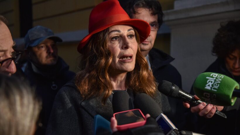 Visibilia, Santanchè va a processo. La sinistra insorge: «Dimissioni»