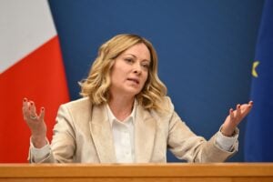 Difesa, Mercosur e dazi. Su questi dossier la Meloni può far da sola con Trump