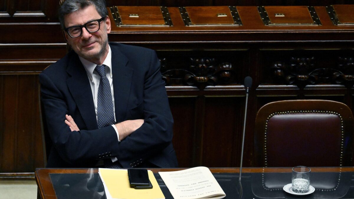 Su Tim i giudici contro l’esecutivo: «Pagate ora 1 miliardo di rimborso»