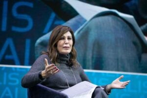 Santanchè, Giorgia prende tempo