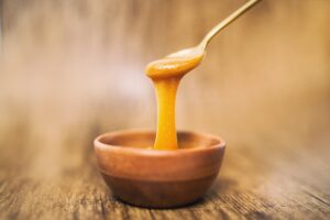 Più che un edulcorante, una medicina. Alla scoperta del miele di manuka