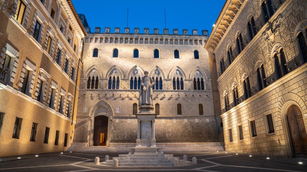 Per Mps utili a 1,95 miliardi. «Con Mediobanca nozze senza scosse»
