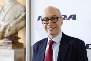 «Sinergie e scambi con i Paesi del Golfo, la Difesa comune Ue può partire da qui»