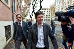 Speranza l’impunito adesso ha il coraggio di fare perfino la morale agli altri