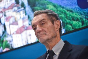 Fine vita, centrodestra in confusione. Maggioranza lombarda in testacoda