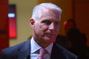 Sorpresa: Unicredit sale in Generali
