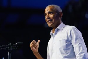 Quando lo facevano Obama e la Troika era lecito interferire con gli Stati sovrani