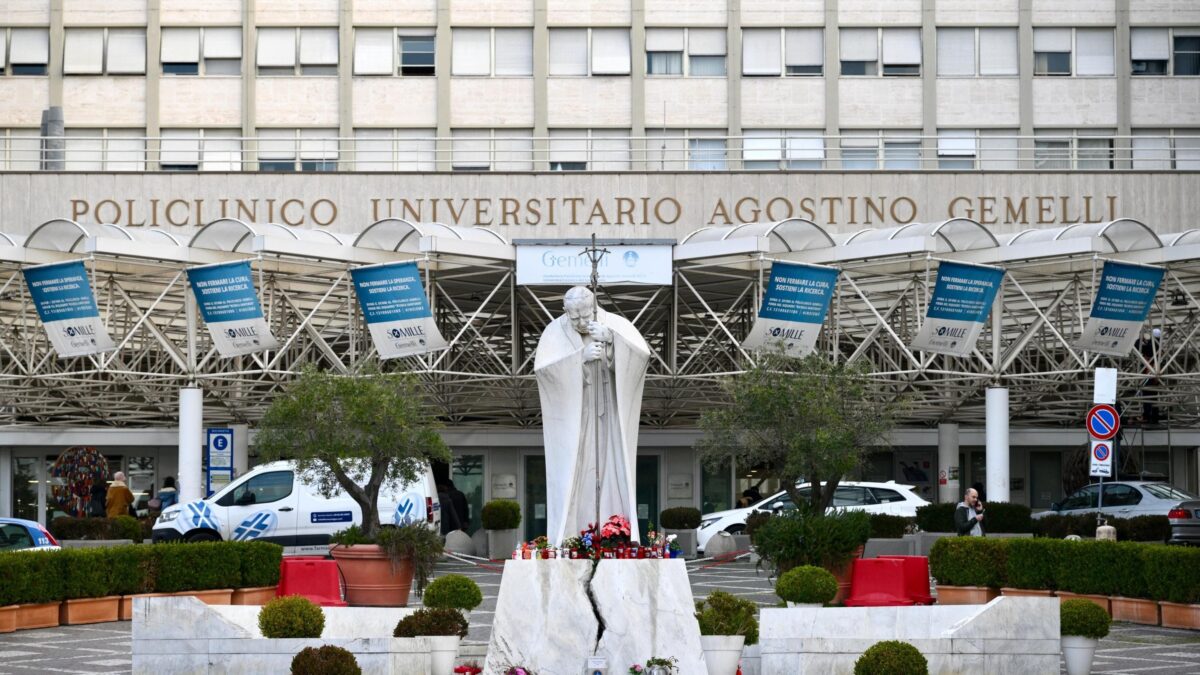 Bergoglio stabile, però prepara il «dopo»