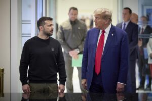 Il negoziato di Donald riarma i tifosi della crociata fino all’ultimo ucraino