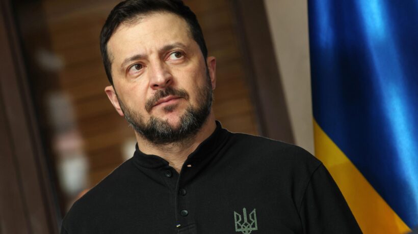 Siluro a Zelensky: «Esilio in Francia». Ombre cinesi sui negoziati