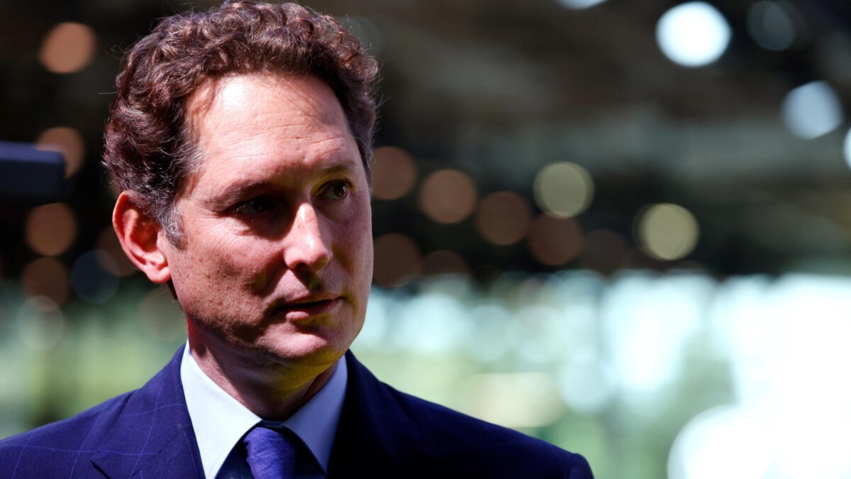Elkann usa Ferrari per fare cassa