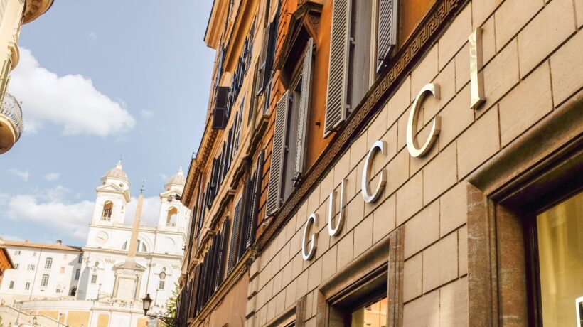 Kering deprime le vendite di Gucci e fa la furbetta con il Fisco italiano