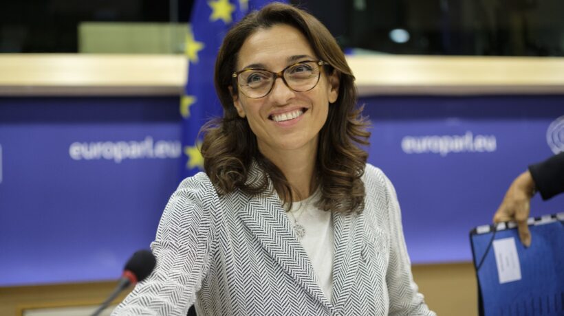 La dem Tinagli guida la commissione Casa: l’Europa si prepara agli espropri di massa