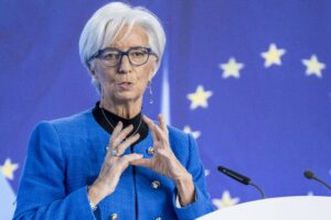 Dazi e riarmo: Lagarde ferma i tagli ai tassi