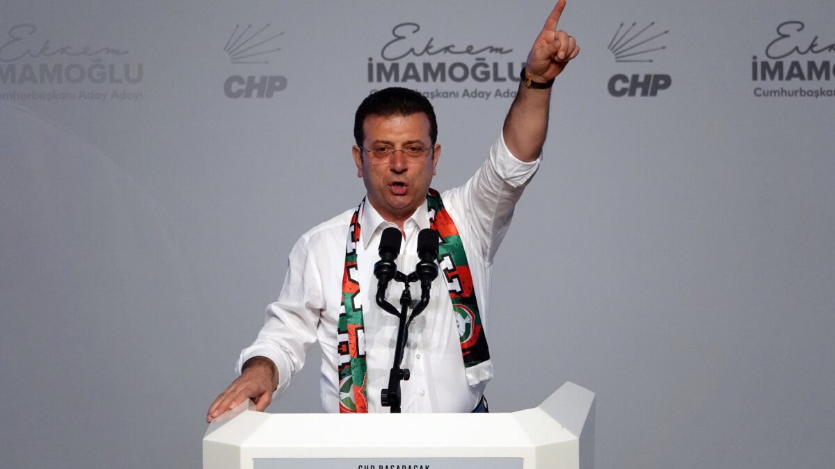 A Istanbul proteste senza sosta. Imamoglu vince le primarie in cella