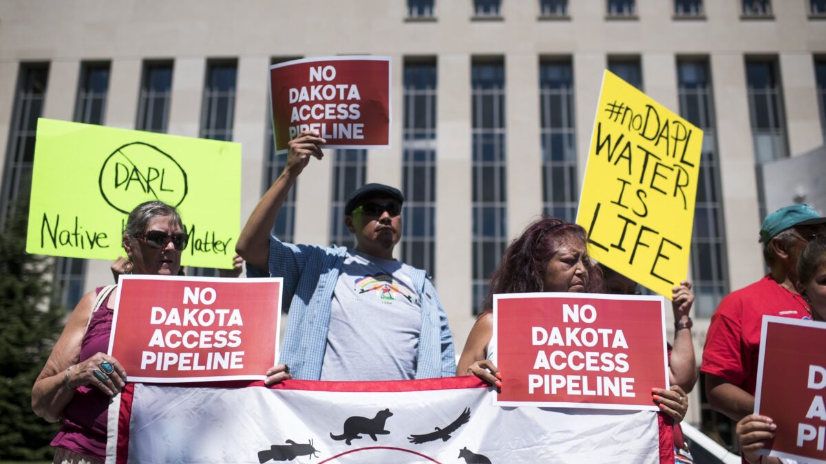 Legnata da 667 milioni dei giudici Usa a Greenpeace: rischio bancarotta