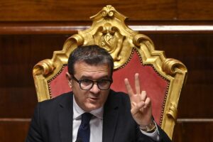 «Sui dazi bisogna trattare con gli Usa»