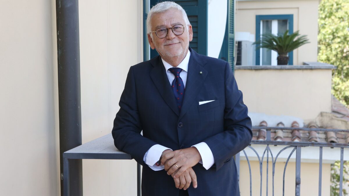 Il «rosso» Pugliese nei guai: corruzione per l’affare Auchan. E c’è pure Mincione