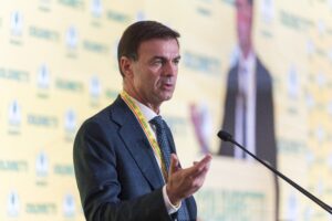 «Levare fondi alla Pac per il riarmo è follia. L’Ue non può esistere senza l’agricoltura»
