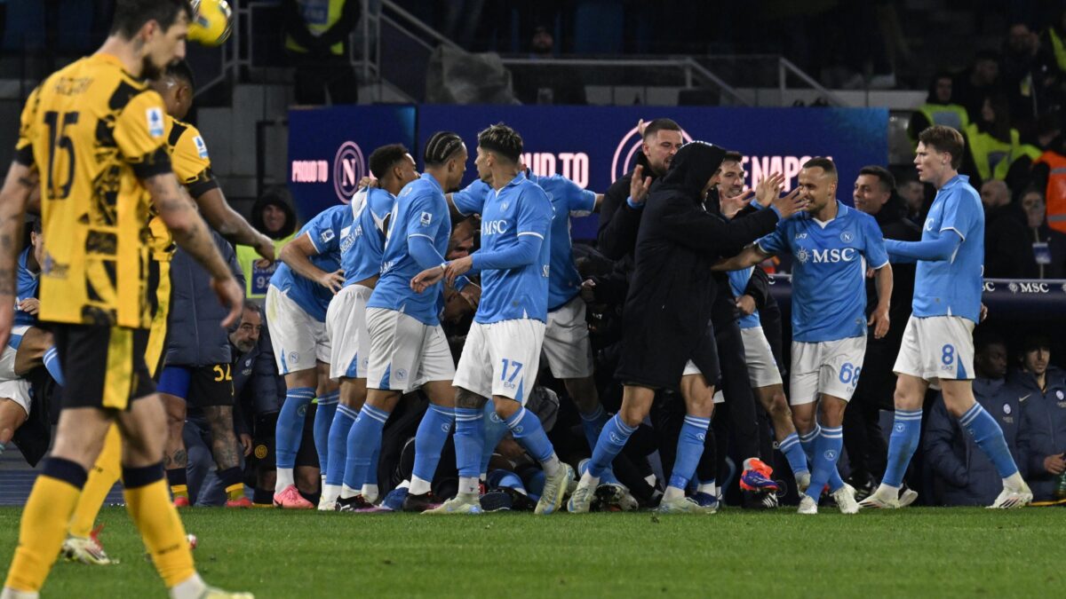 L’Inter tenta la fuga ma il Napoli la riacciuffa