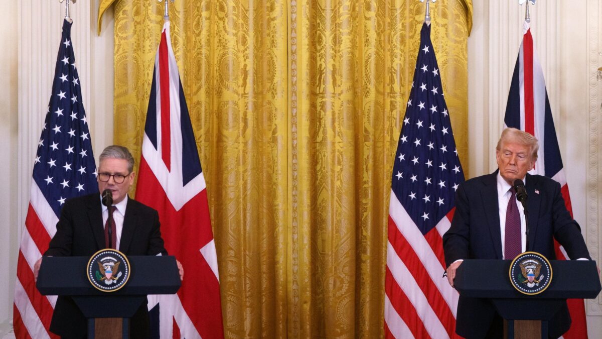 Gù la maschera: senza gli Usa non si può combinare niente