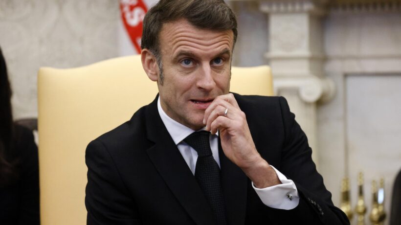 Un Macron a fine corsa fa di tutto per sabotare l’asse tra Meloni e Trump