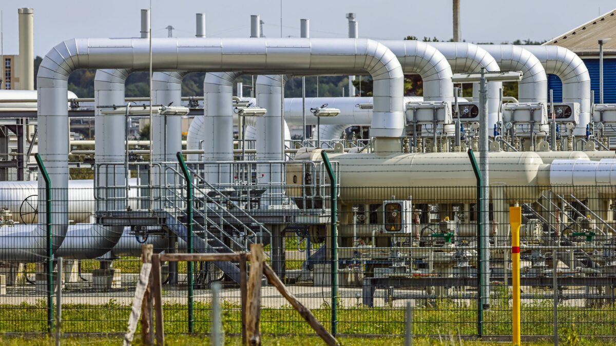 Piano per rianimare il Nord Stream 2. Rubinetto in mano agli Usa, Ue contro
