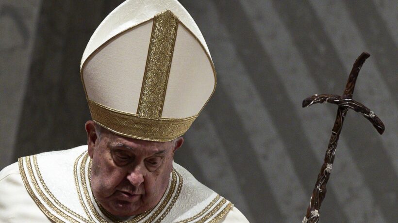 Papa, altre due crisi respiratorie: «È stato un pomeriggio più difficile»