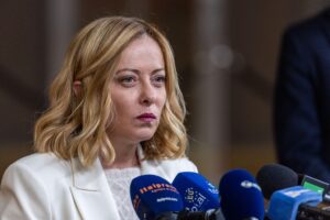 La Meloni blocca le von truppen