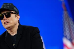 Musk: l’Ucraina crolla senza Starlink. E spinge gli Stati Uniti fuori dalla Nato