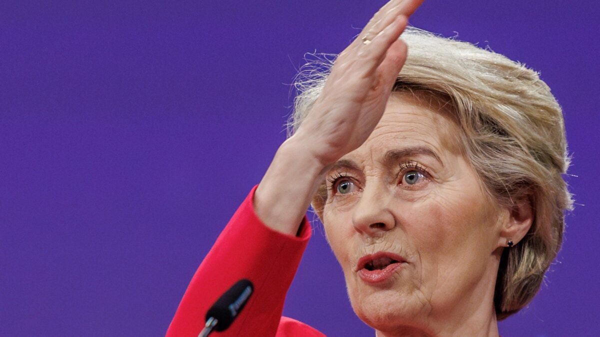 L’Ue ama talmente la democrazia da difenderla pure dagli elettori