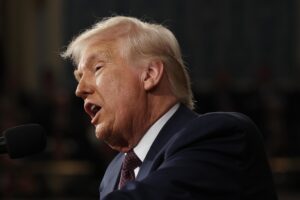 Trump alza la voce con il Cremlino:  «Tregua o conseguenze devastanti»