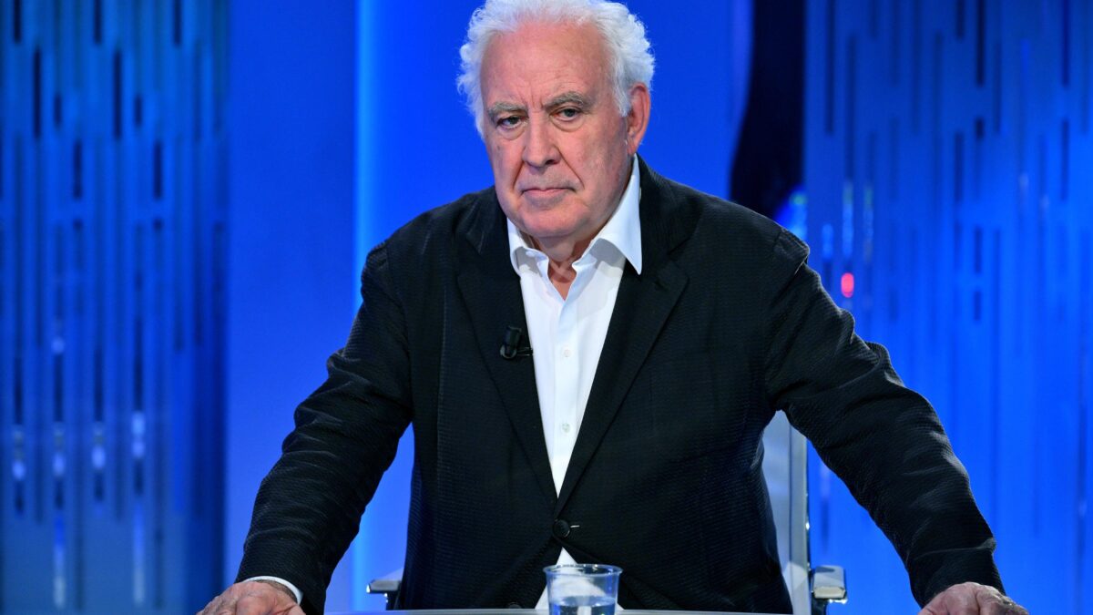 Centrodestra in pressing sui sindaci pro Ue