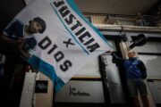 Morte Maradona, tutto lo staff medico a processo