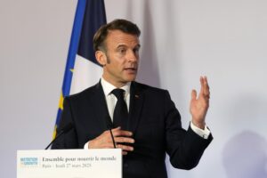 La spada di latta dei volenterosi