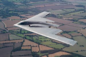 L’Iran minaccia la base Usa di Diego Garcia e Trump manda i bombardieri strategici B-2 Spirit