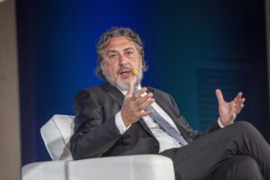 Unipol vuole alzare gli utili del 28%: «Oggi non investiremmo su X»