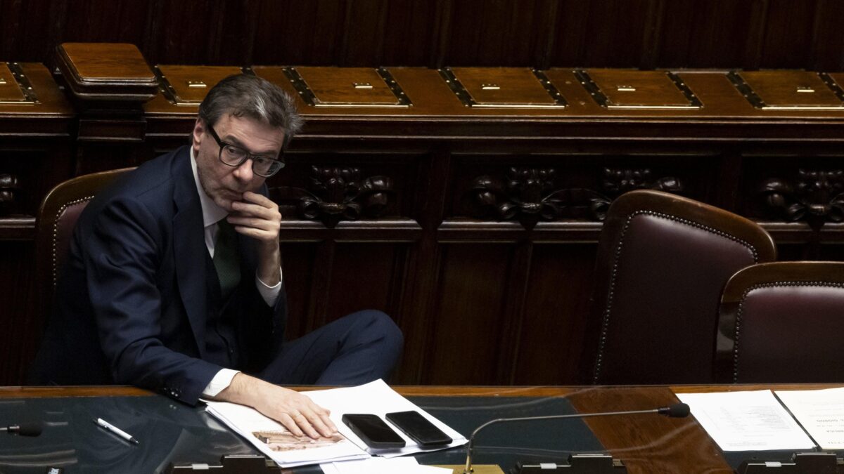Passa la linea italiana sull’arsenale Ue: «Niente debiti ma soldi dai privati»