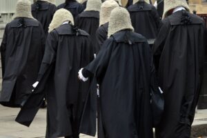 Nei processi Uk discriminato l’uomo bianco