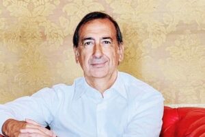 Sala prometteva case a 650 euro trasformate in palazzi di lusso