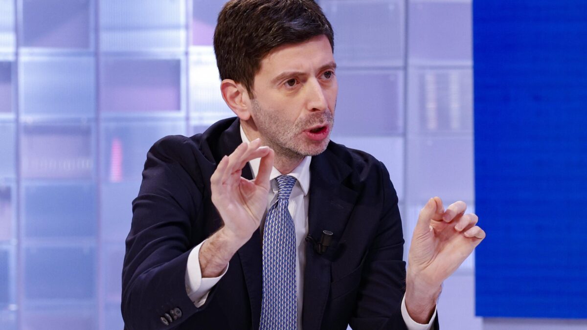 Crolla un altro totem pandemico: «Indice Rt sballato e inadeguato»