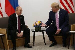 Trump-Putin, telefonata di tre ore: 30 giorni senza raid sulle centrali
